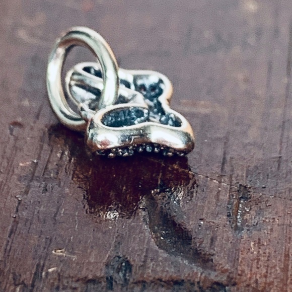 Pandora Disney Minnie’s Polkadot Bow-Retired-Price Firm - Picture 7 of 9